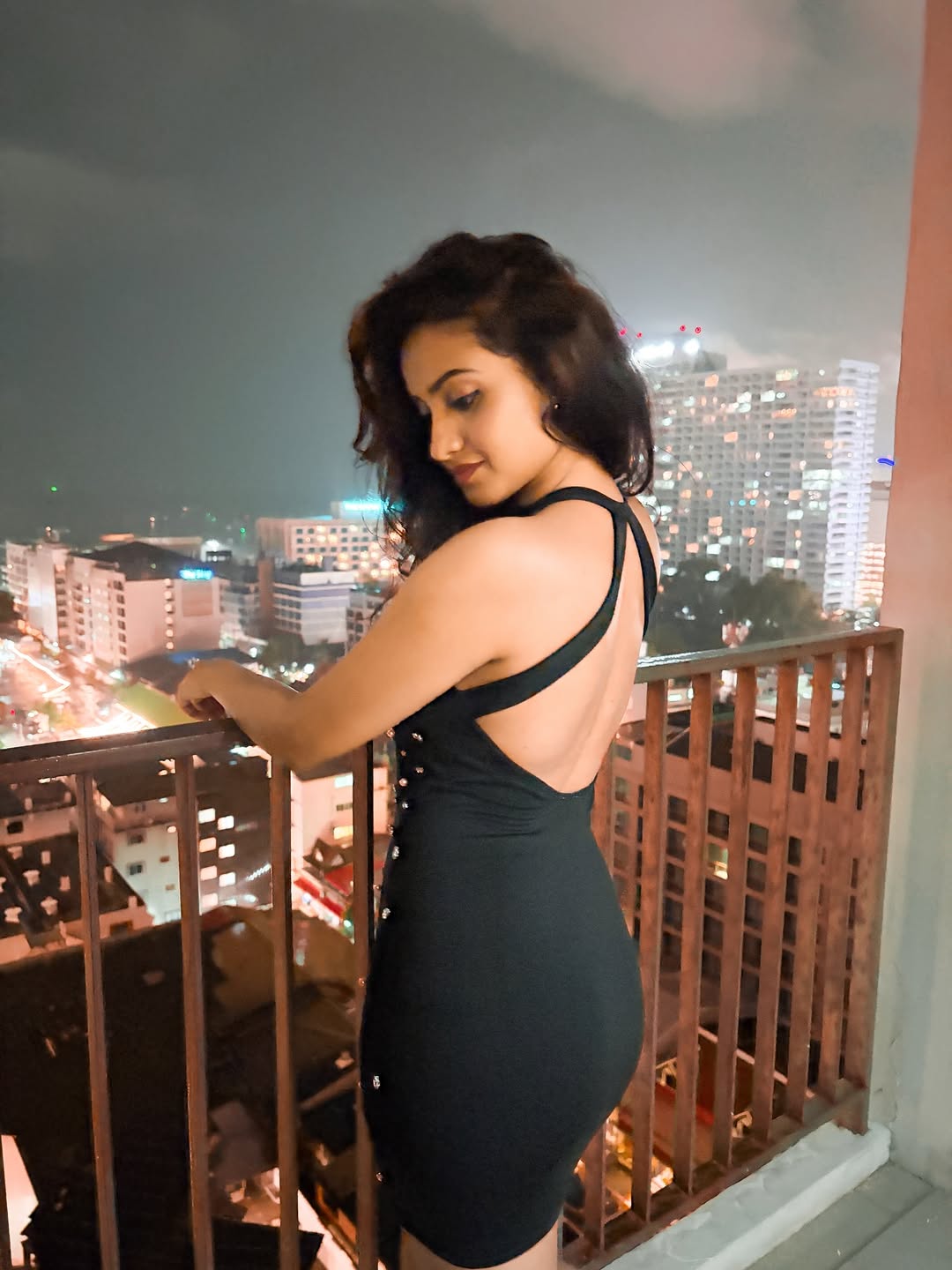 Deepika Pilli’s Refreshing Library Look Steals Hearts