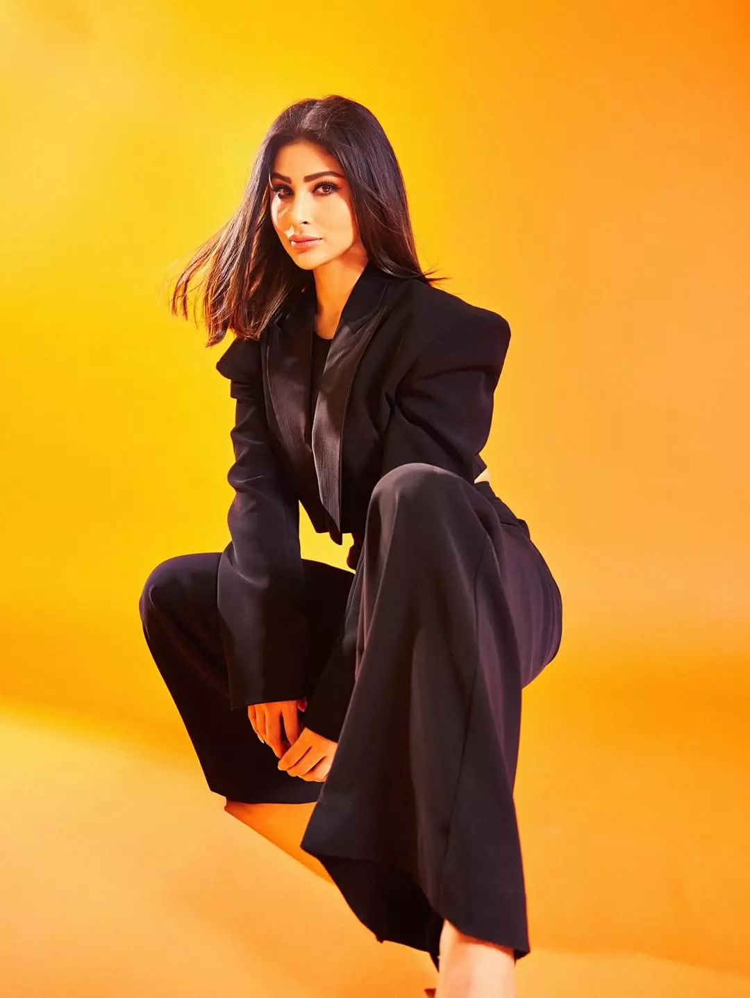 Mouni Roy Keeps It Classy Yet Bold in Latest Click Mouni Roy Keeps It Classy Yet Bold in Latest Click