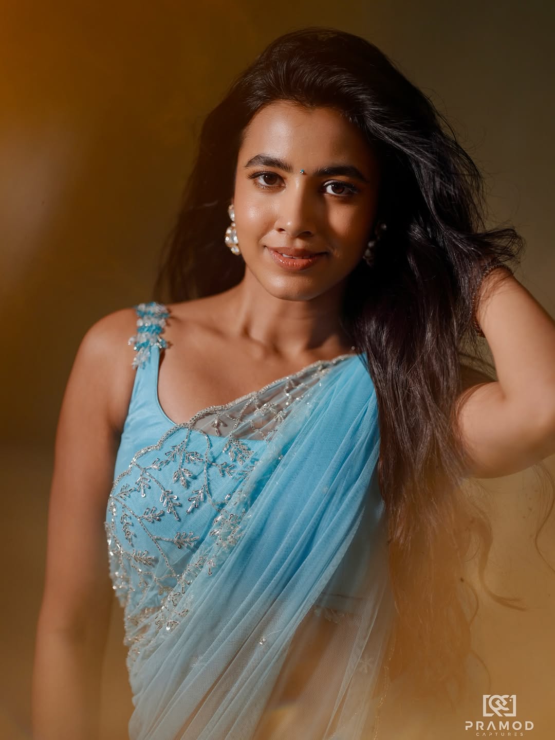 Shivani Nagaram Stuns in Elegant Saree Photoshoot, Wins Hearts with Grace