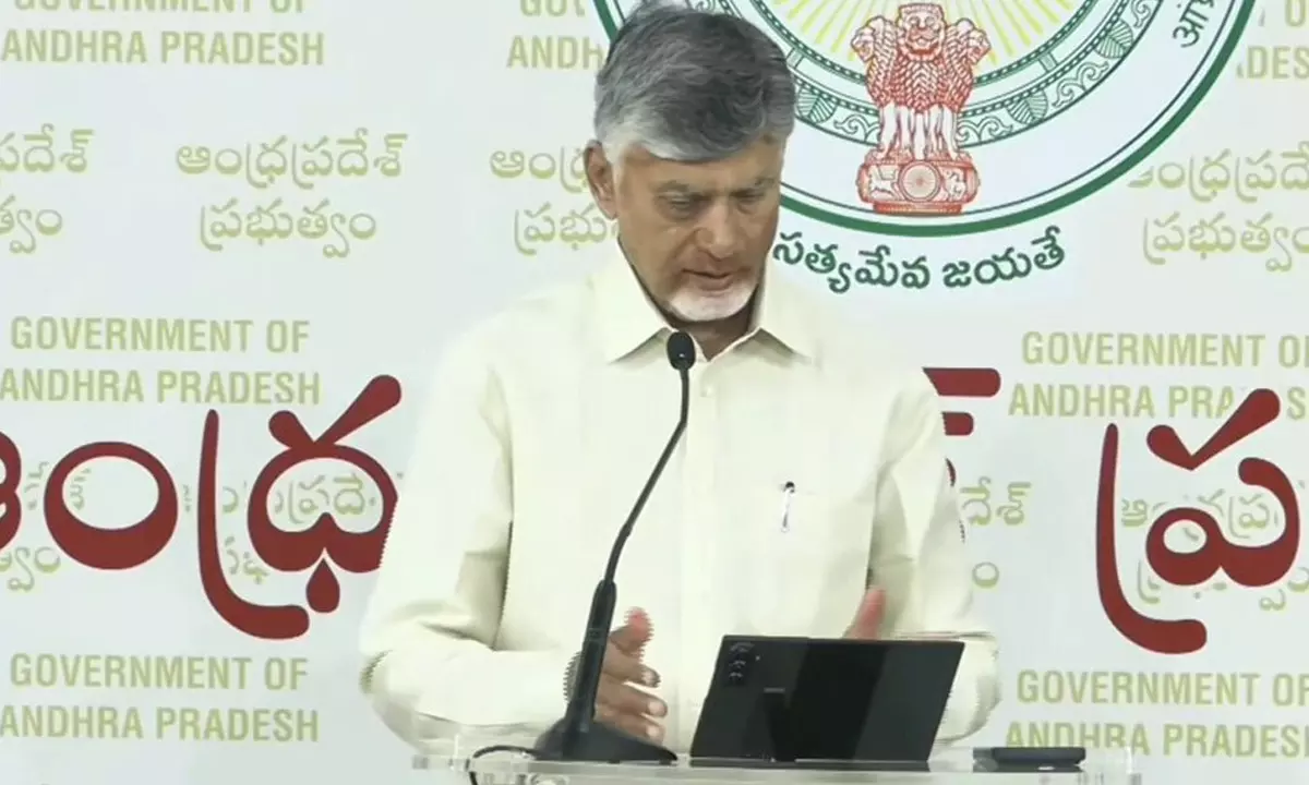 అమరావతికి రాళ్ళెత్తిన కూలీలు ....చరిత్ర కారులు !