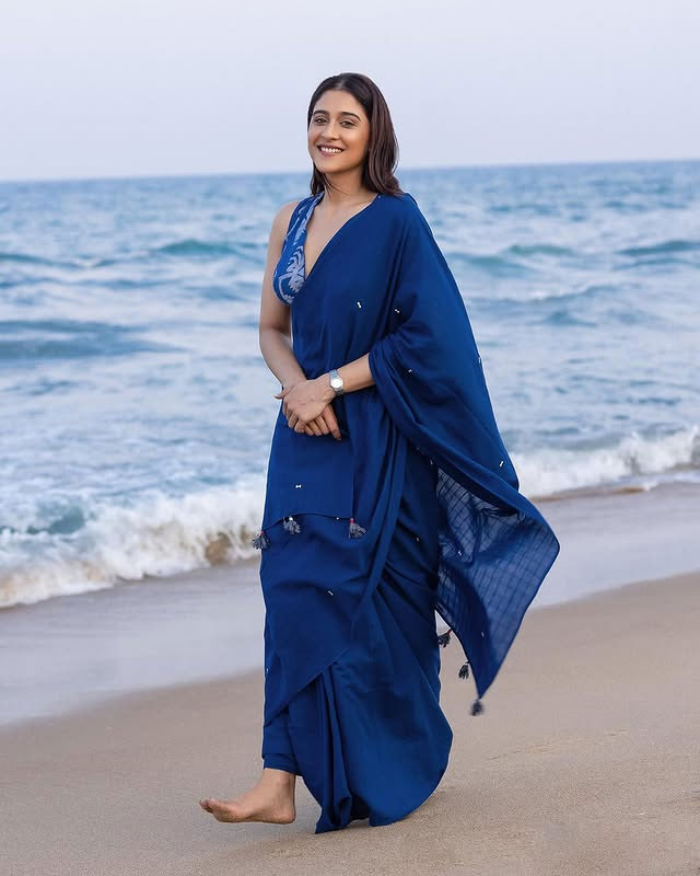 Regina Cassandra Dazzles in Elegant Navy Blue Saree