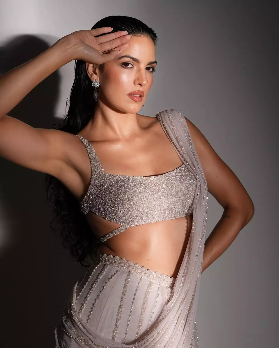 Natasa Stankovic Shines in Chic Look