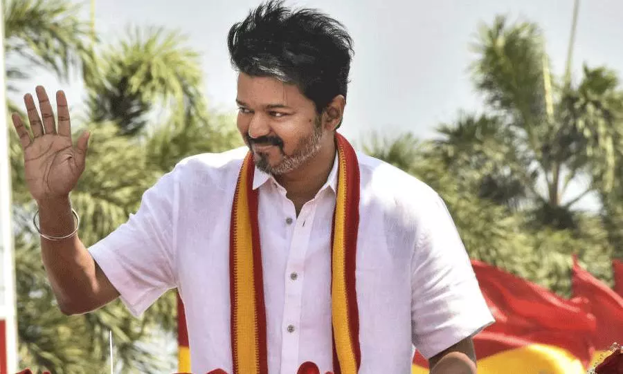 తమిళ ఎన్నికల్లో విజయ్ ప్రభావం... గ్రౌండ్ రియాలిటీ ఇదే !