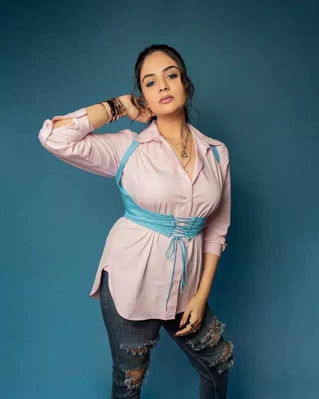 Sreemukhi Slays in Red with Effortless Elegance Sreemukhi Slays in Red with Effortless Elegance