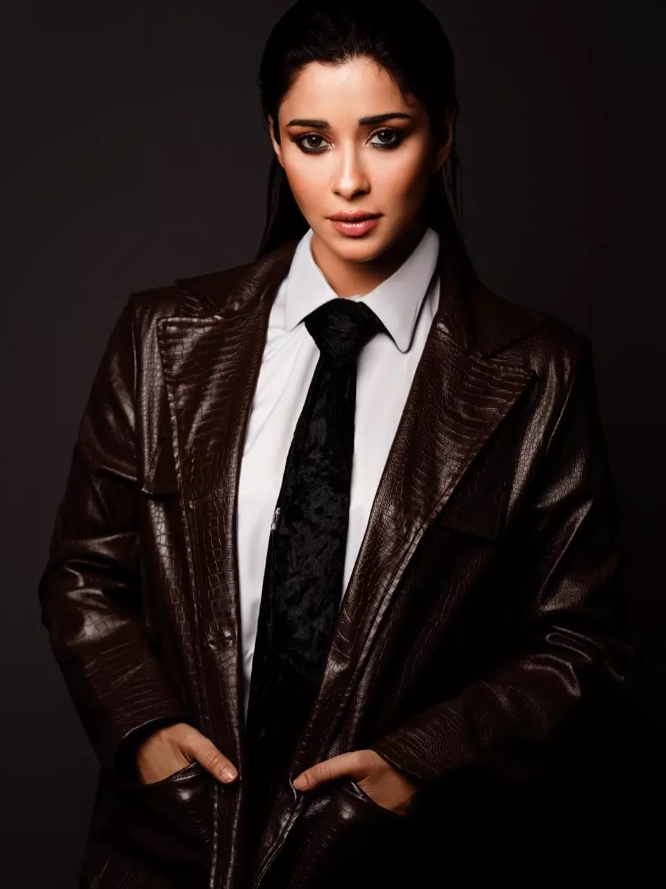 Nyra Banerjee: Elegance with an Edge Nyra Banerjee: Elegance with an Edge