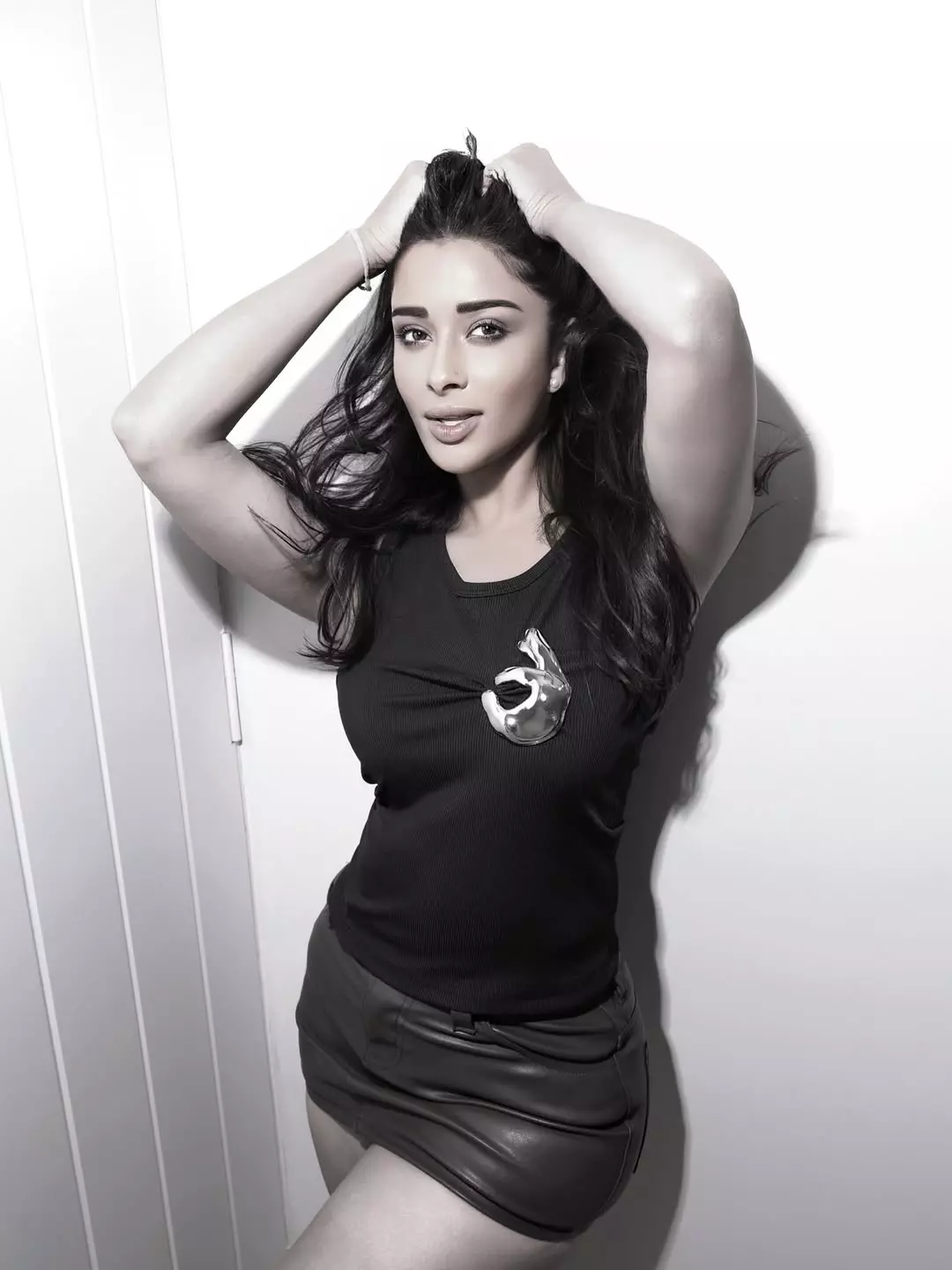 Nyra Banerjee: Elegance with an Edge Nyra Banerjee: Elegance with an Edge