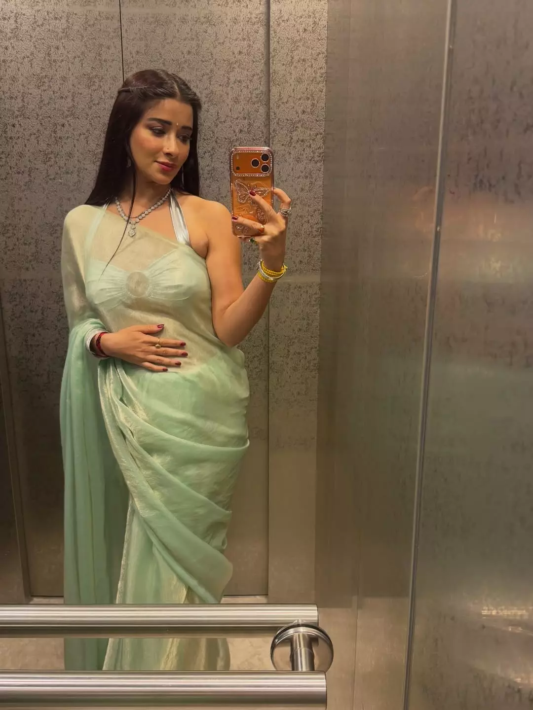 Nyra Banerjee: Elegance with an Edge Nyra Banerjee: Elegance with an Edge