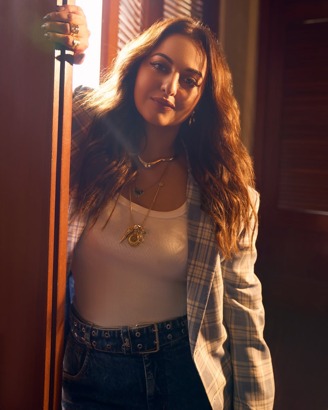 Pretty in Pink: Sonakshi Sinha’s Effortless Glow