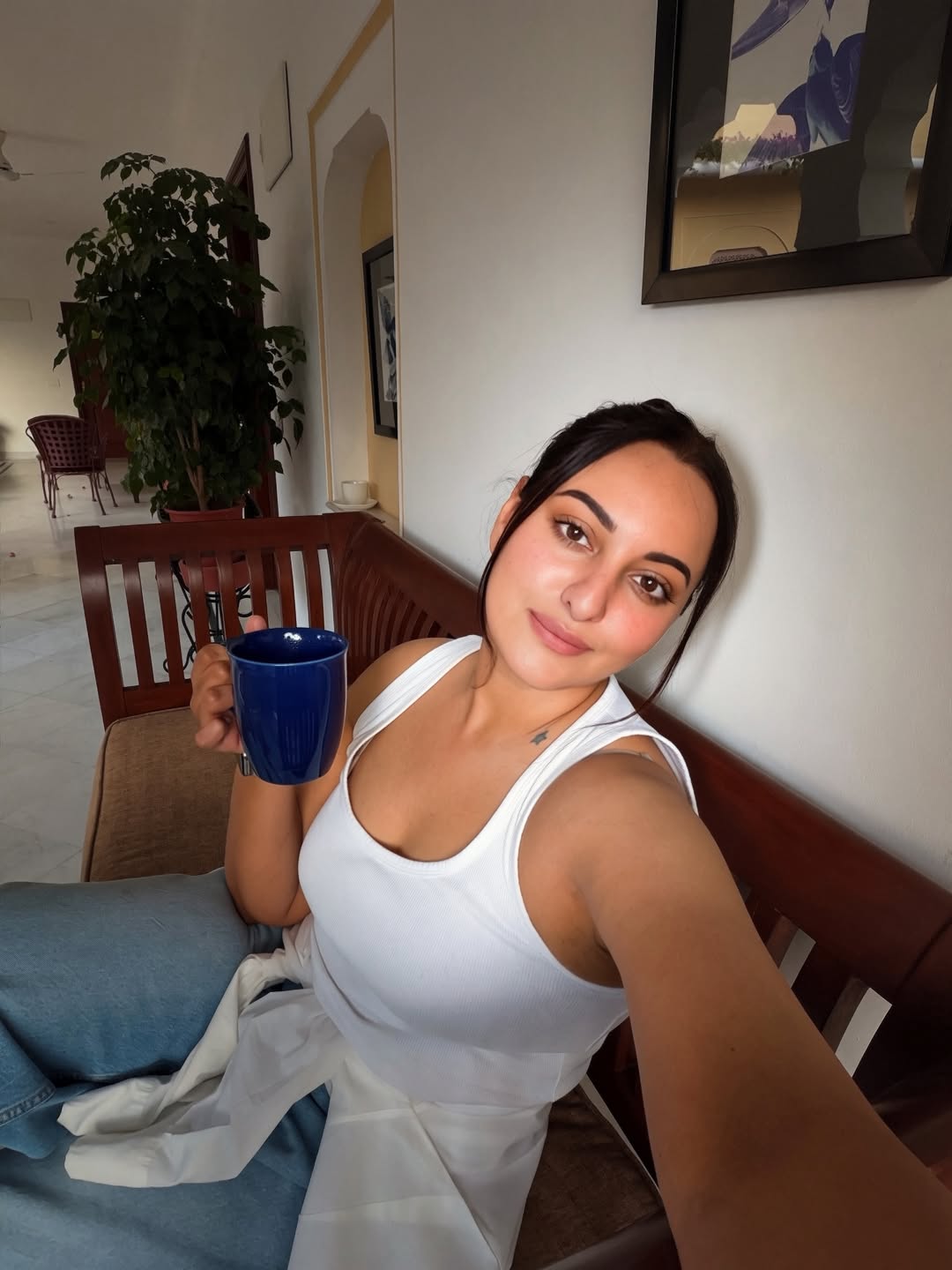 Pretty in Pink: Sonakshi Sinha’s Effortless Glow