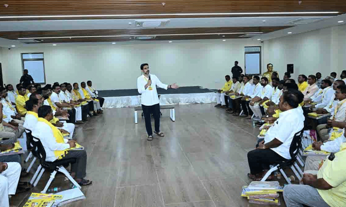 దంచి కొడుతున్న టీడీపీ `కాపీ క‌బుర్లు` ..!