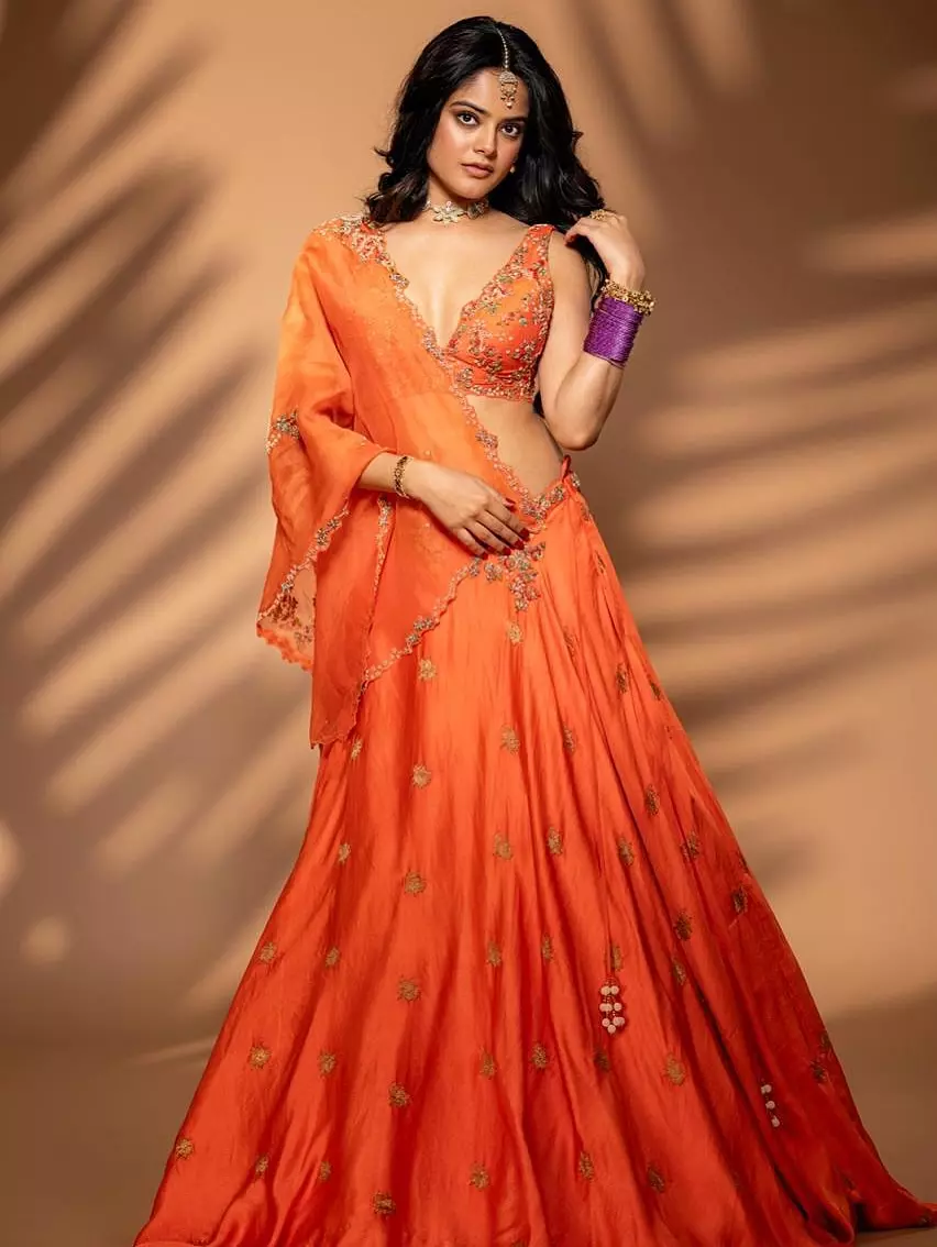 Riddhi Kumar Radiates Grace in Ethereal Pastel Couture