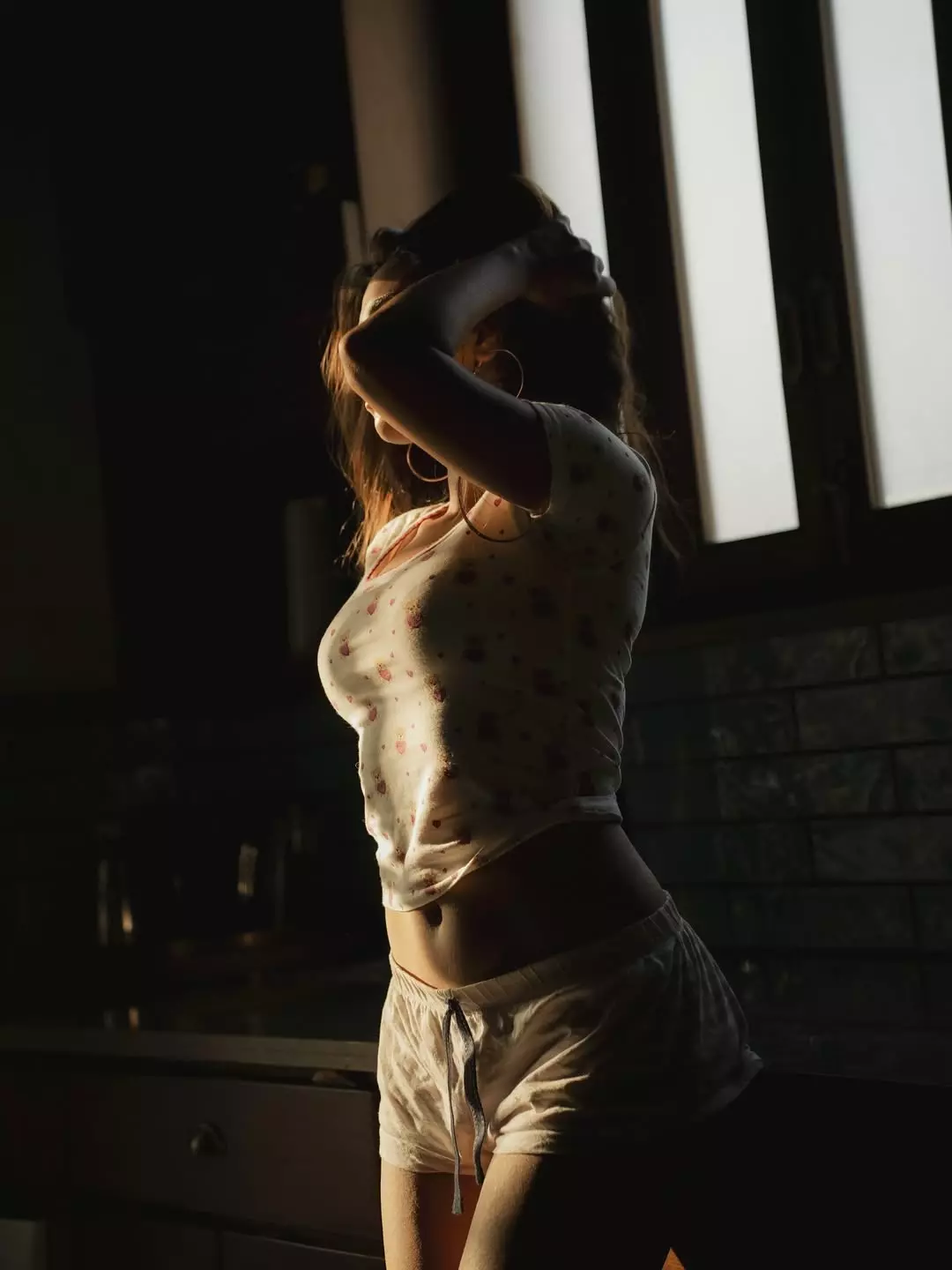 Roshni Walia Shines Bright in a Captivating New Look Roshni Walia Shines Bright in a Captivating New Look