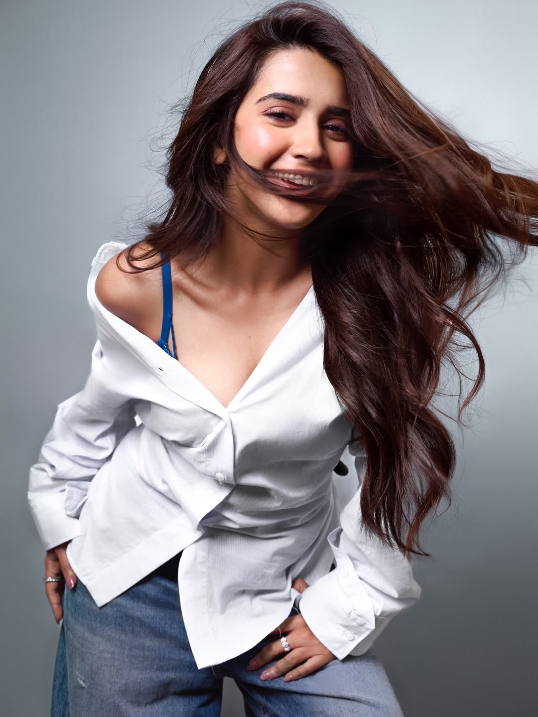 Roshni Walia Shines Bright in a Captivating New Look