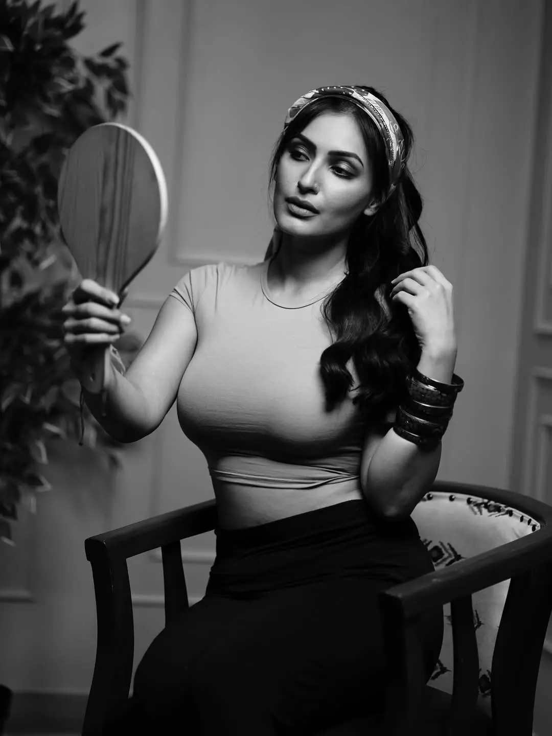 Elegance Redefined: Shivangi Verma at the Star-Studded Night