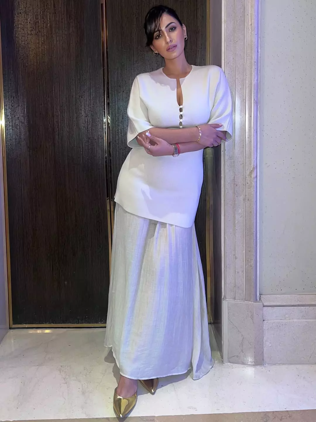 Elegance Redefined: Shivangi Verma at the Star-Studded Night