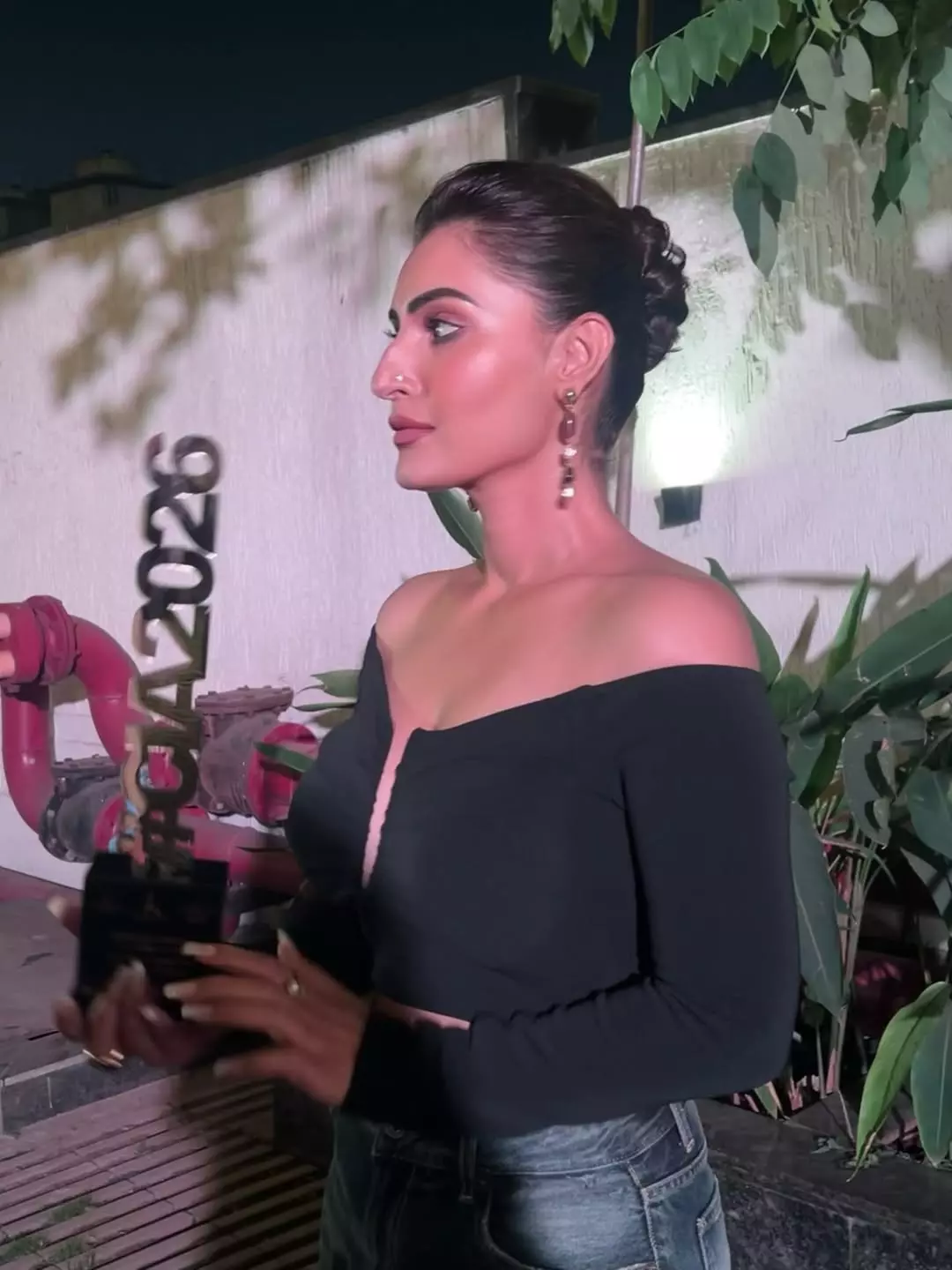 Elegance Redefined: Shivangi Verma at the Star-Studded Night Elegance Redefined: Shivangi Verma at the Star-Studded Night