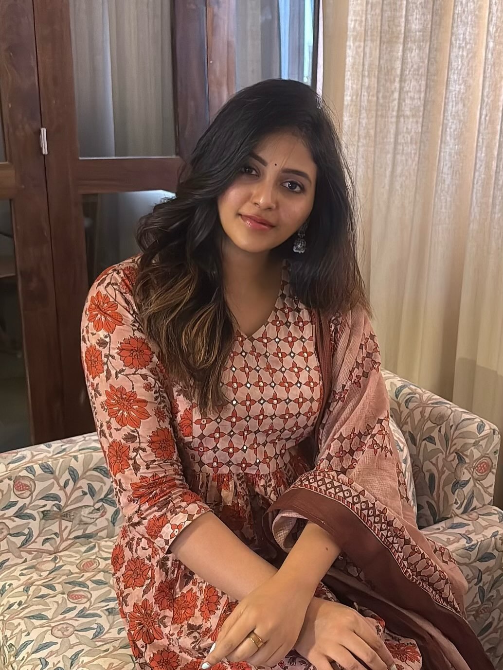 Anjali Shares a Beautiful Corridor Pics on Instagram Anjali Shares a Beautiful Corridor Pics on Instagram