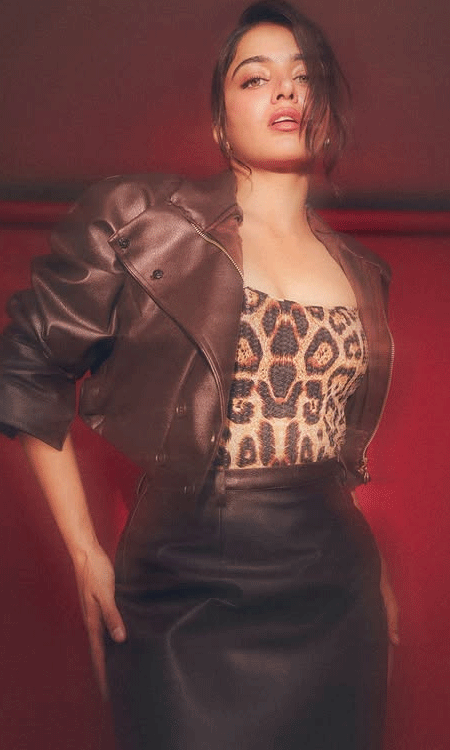 Effortless Beauty: Wamiqa Gabbi’s Style Steals the Spotlight