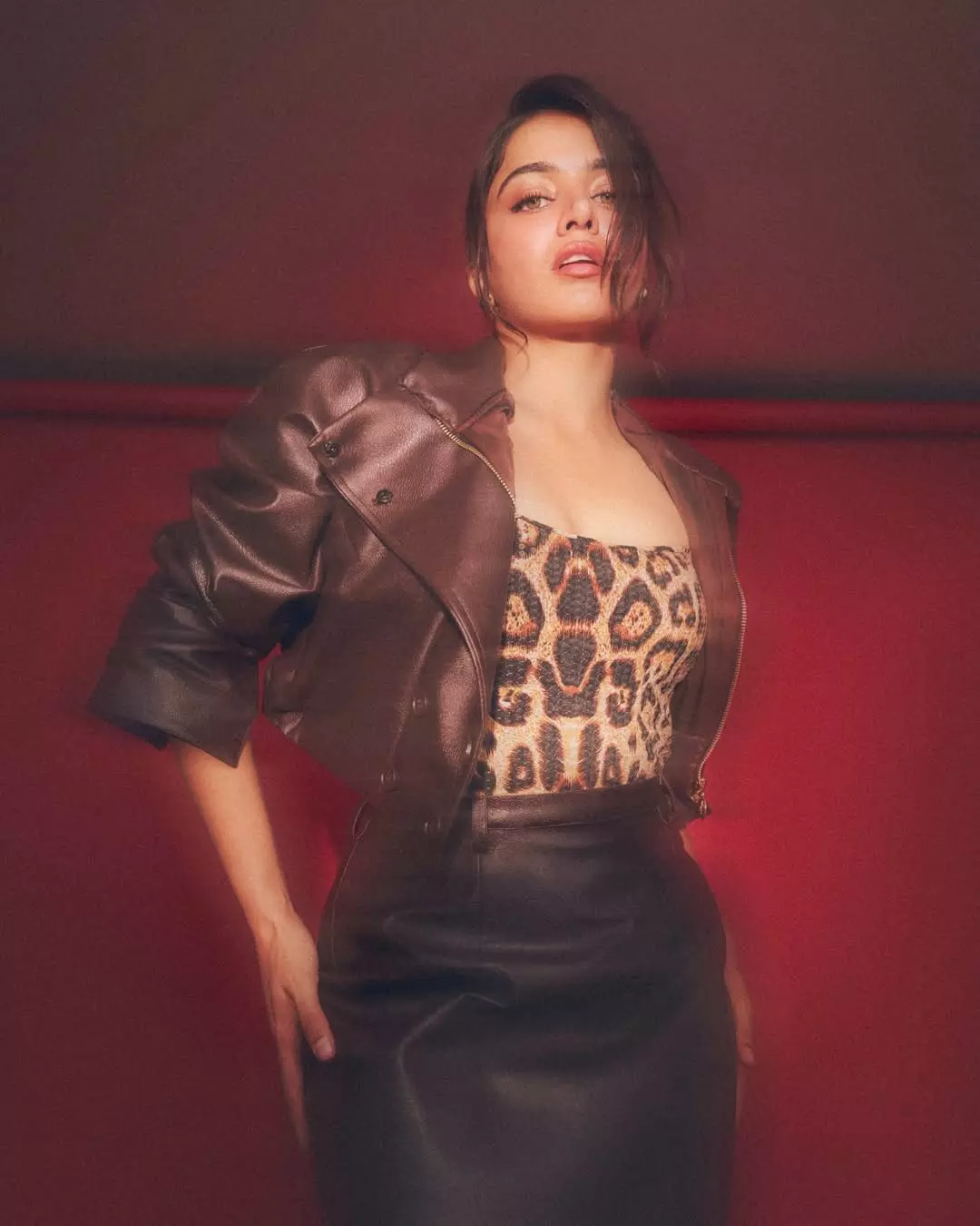 Effortless Beauty: Wamiqa Gabbi’s Style Steals the Spotlight