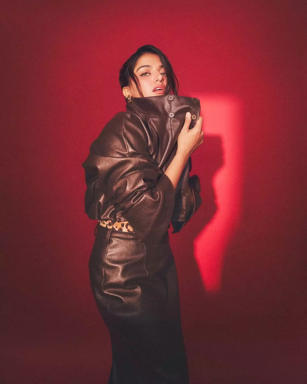 Effortless Beauty: Wamiqa Gabbi’s Style Steals the Spotlight