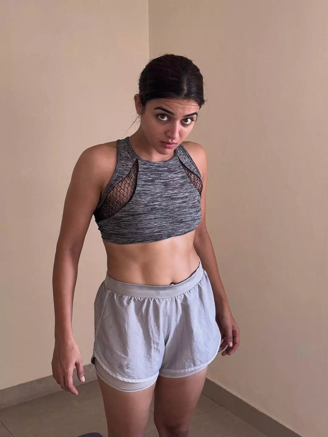 Effortless Beauty: Wamiqa Gabbi’s Style Steals the Spotlight