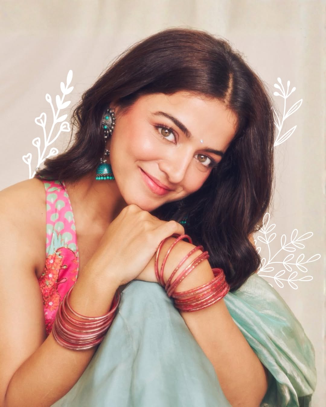 Effortless Beauty: Wamiqa Gabbi’s Style Steals the Spotlight