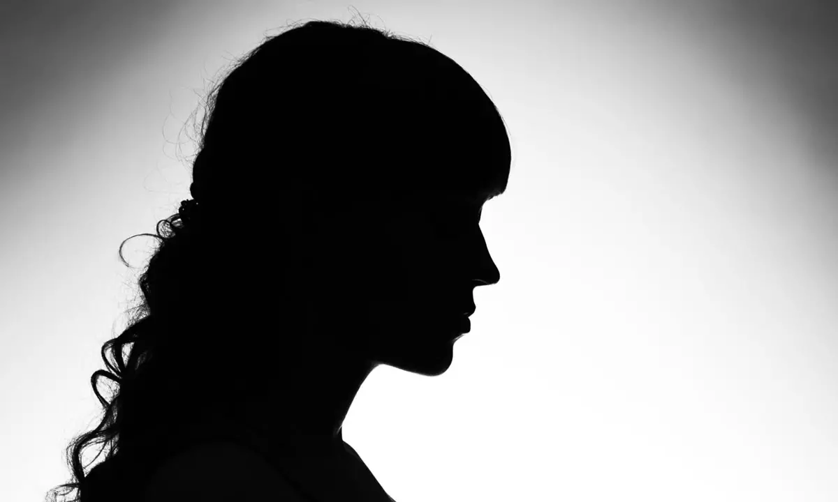 అంచ‌నాలు ఇమేజ్‌ను వ‌దిలి స్టార్లు బ‌య‌ట‌కు రావాలి