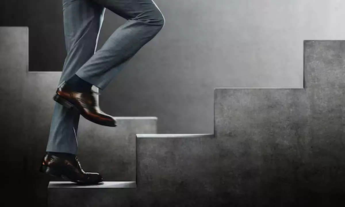 జారిన మెట్టుకు దండం పెట్టు !