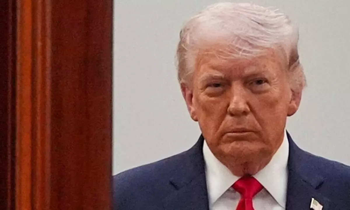 ట్రంప్ పదవికి గండం? అమెరికాలో తెరపైకి 25వ సవరణ..