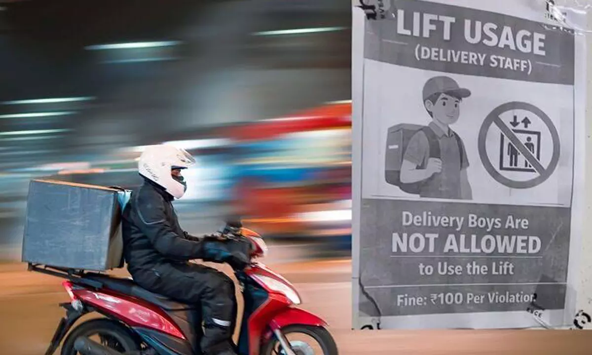 డెలివరీ ఏజెంట్స్ లిఫ్ట్ వాడొద్దా.. ఇదేం దారుణం? ఏంటీ పైశాచికం