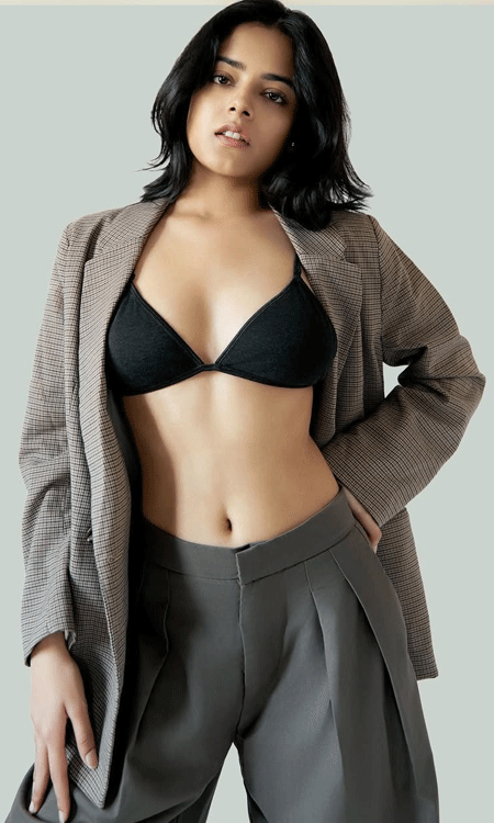 Riddhi Kumar Stuns in Houndstooth Blazer with Bold and Modern Fashion Statement