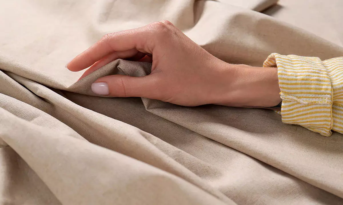 చర్మానికి హాని చేసే దుస్తులు ఇవే..