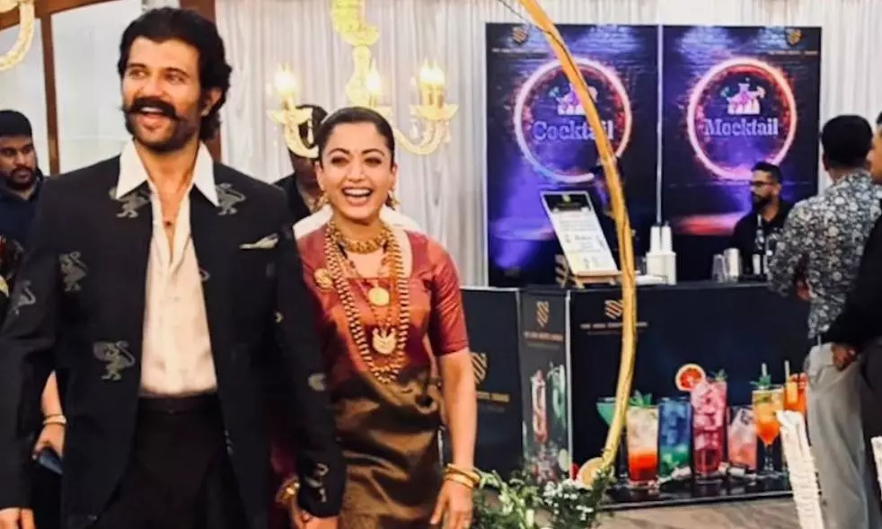 కొడగు పద్ధతిలో ఘనంగా రష్మిక - విజయ్ రిసెప్షన్.. ఎంత అందంగా ముస్తాబయ్యారో!