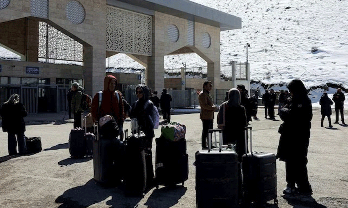 ఇరాన్ లో భారత పౌరులకు రెడ్ అలెర్ట్