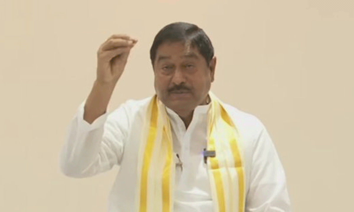 వైసీపీలో ఫుల్ కన్ఫ్యూజన్...ధర్మాన దారి వేరు !