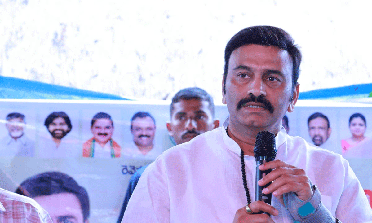 అసెంబ్లీకి జగన్...క్లారిటీ ఇచ్చిన రఘురామ