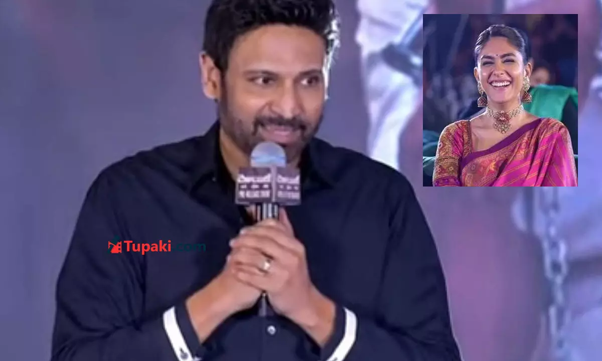 మృణాల్ కు సుమంత్ స్పెషల్ సారీ.. ఏంటి కథ?