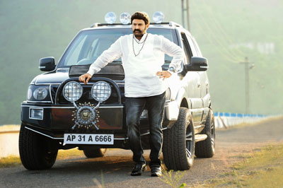 Balakrishna Targeted YS Jagan in Legend Movie