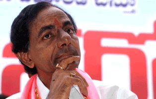 TRS Chief KCR Has No Idea on Division Process