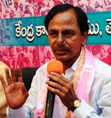 KCR showered gifts on Everest record holders