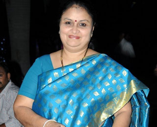 Poornima in 33 Prema Kathalu movie