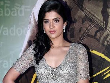 Deeksha Seth on Lekar Hum Deewana Dil movie