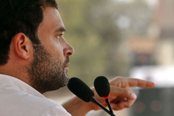 Rahul Gandhi Fires on Narendra Modi at Kerala PCC Meet