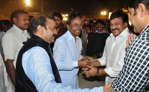 Rare Moment: Chiru & KCR share a hearty laugh!