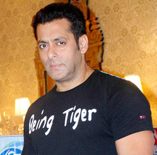 Salman khan Impressed with Shankar I Movie Trailer