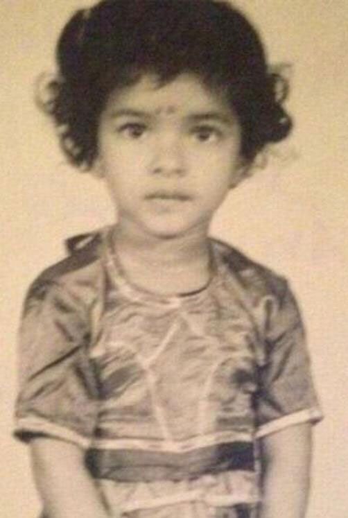 Photo Story: Guess who this girl!?