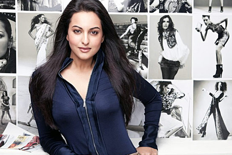 Sonakshi not hurt with fake video!!
