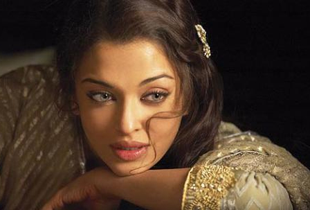 Aishwarya Rai to debut on twitter!!!
