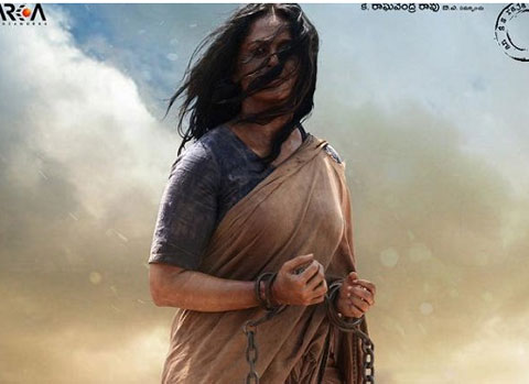 బాహుబలి ఫస్ట్‌ షో టాక్‌: అమ్మో అనుష్క