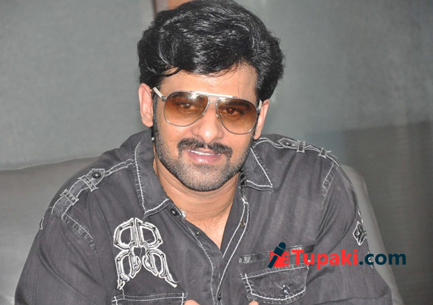 మీడియాకి ప్రభాస్‌ పార్టీ ఎందుకో?